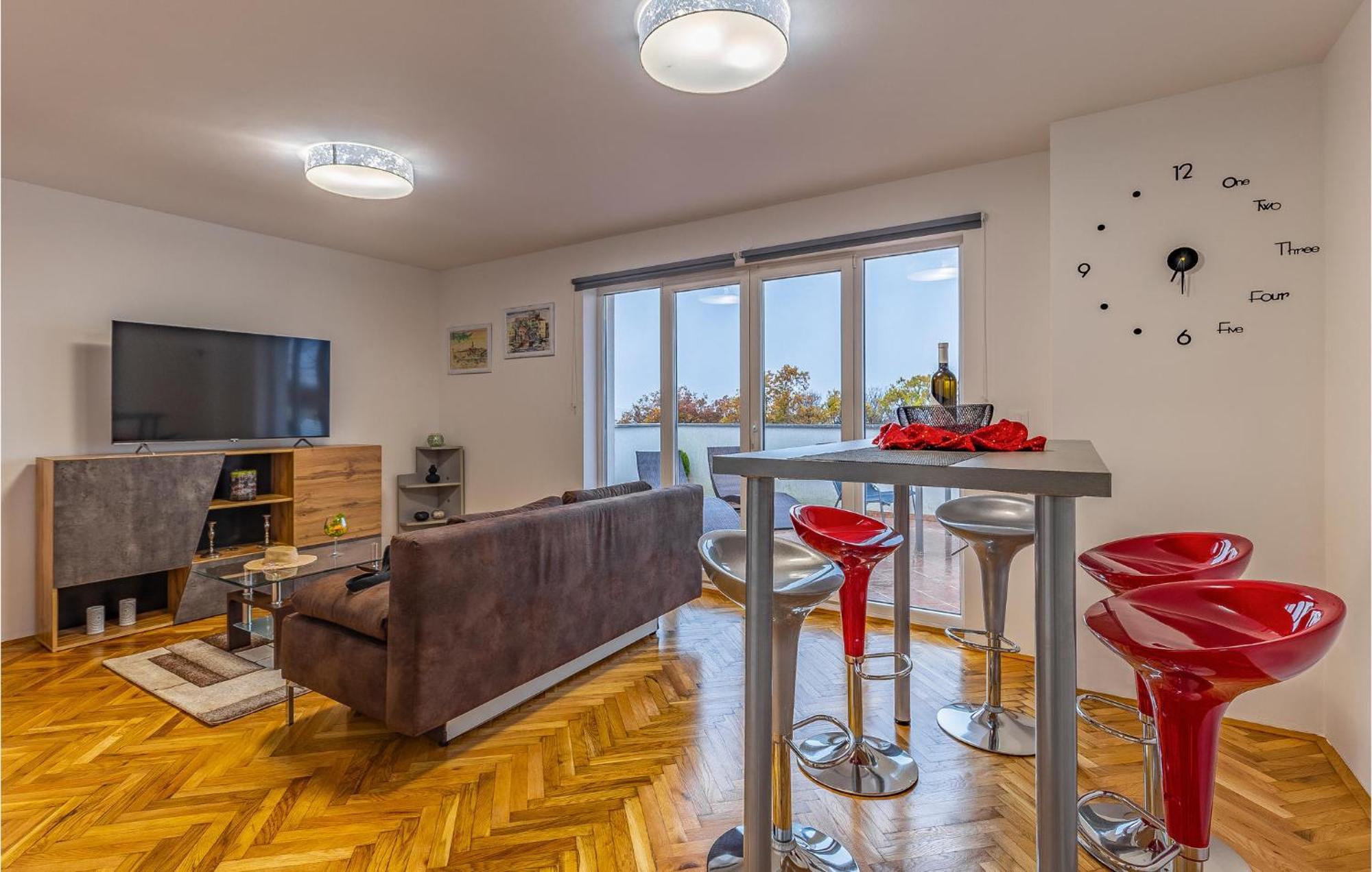 Lovely Home In Labin With Kitchen Exterior foto